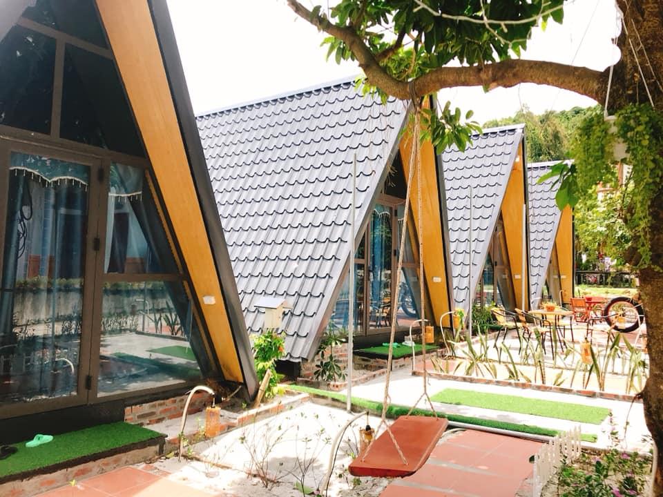 Top 20 Resort khách sạn nhà nghỉ homestay Quan Lạn giá rẻ đẹp gần biển